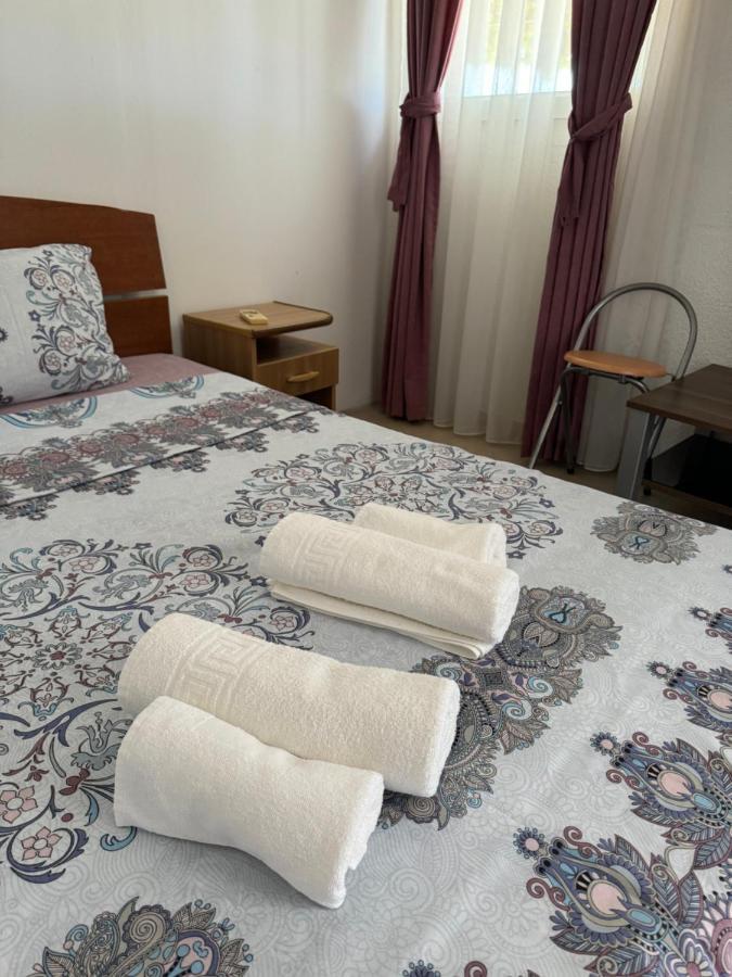 Apartments Airport Golubovci Podgorica Ngoại thất bức ảnh