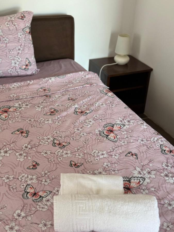 Apartments Airport Golubovci Podgorica Ngoại thất bức ảnh