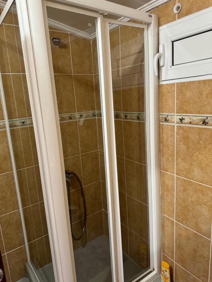 Apartments Airport Golubovci Podgorica Ngoại thất bức ảnh